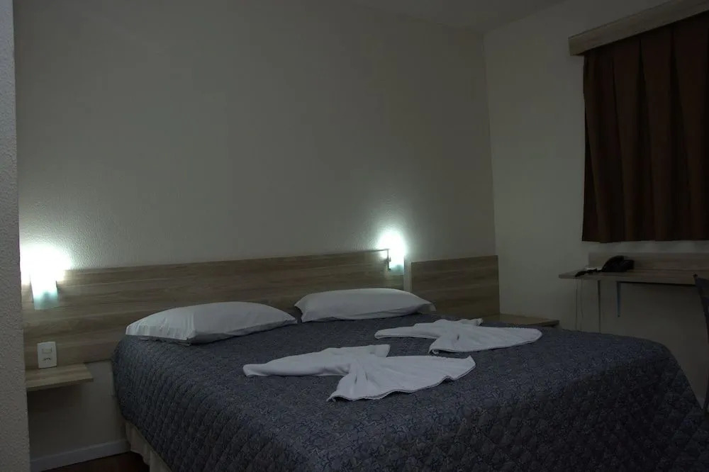 LH Plaza Hotel