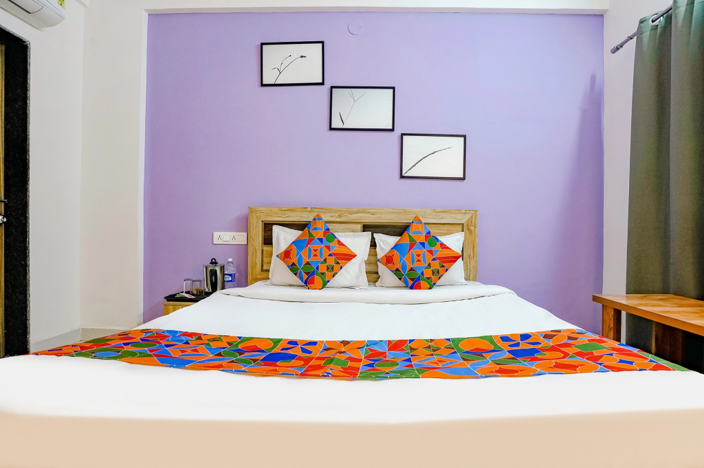 FabHotel Elegant Stay