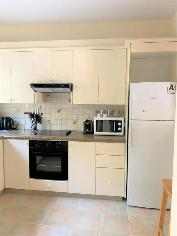 Villa Anastasia ,150m to Coral Bay beach