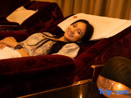Harmony Hotel Patuxay