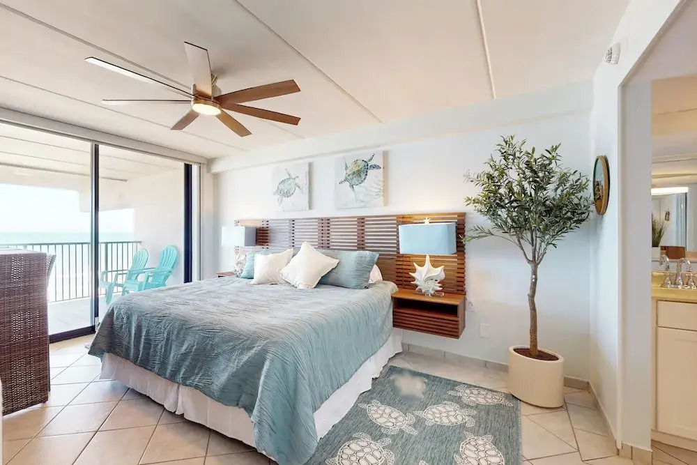 Beachfront 2BR on 10th Fl: Suntide III - Unit 1004