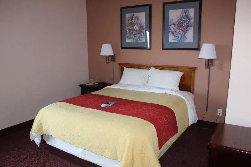 Americas Best Value Inn Chenoa