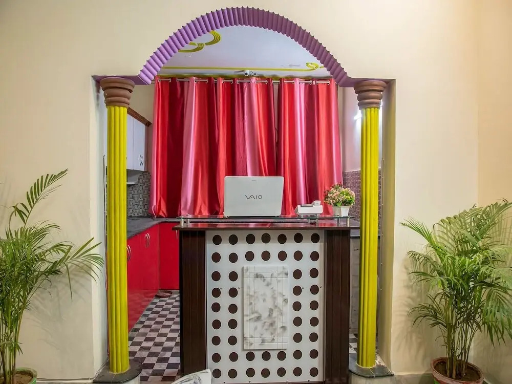 Onella Rooms by OYO Rooms