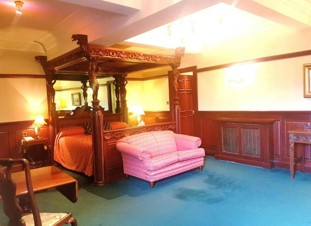 Fairfield House Hotel