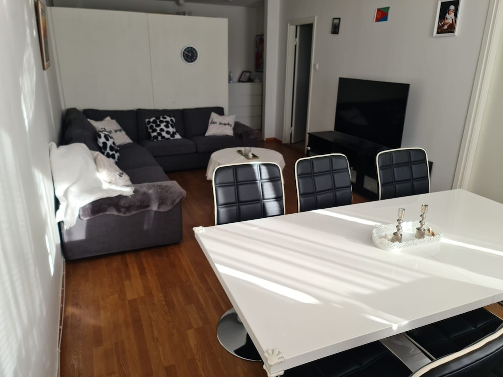 2 Bedroomapartment in Danderyd, City Stay