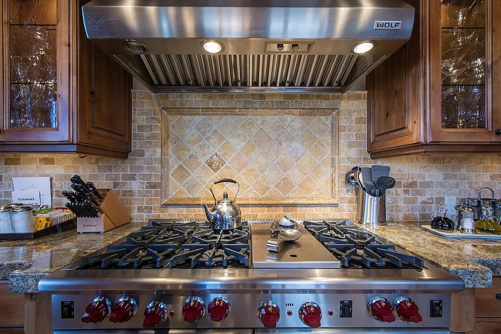 Blacktail Lodge - Five Bedroom Home