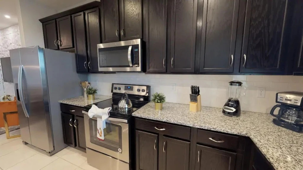 4 Bedrooms 4 Bathrooms Solara 1568 Cp