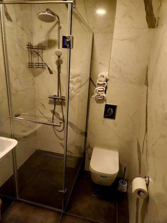 Lovely 1-Bedroom rental unit with free parking