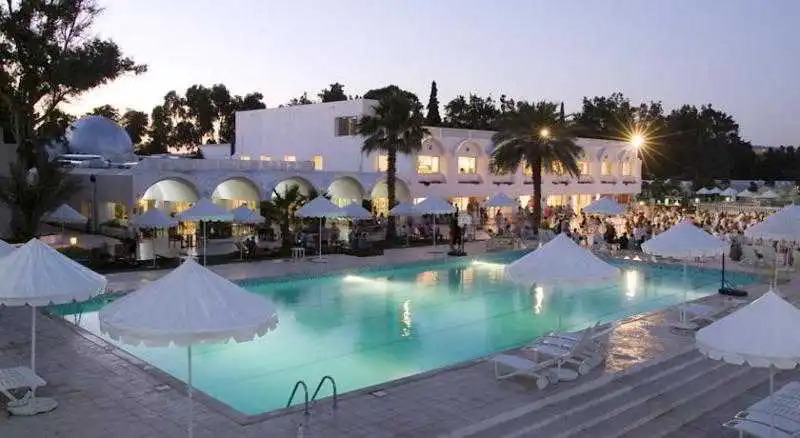 Samira Club Family and couples only