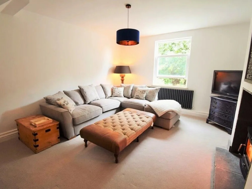 Wayside Cottage