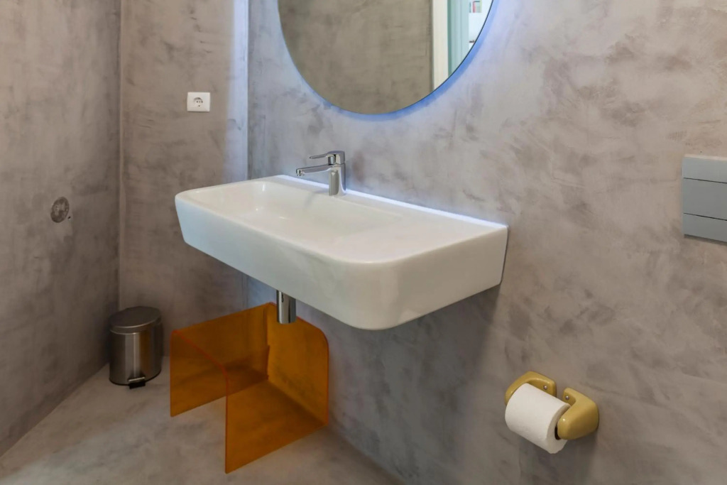 Spacious and Bright City Ap II