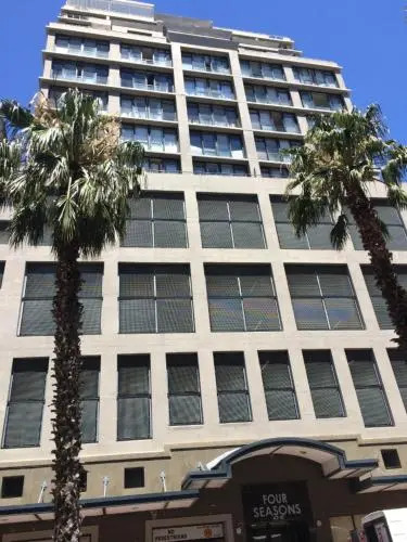 Four Seasons Apartments
