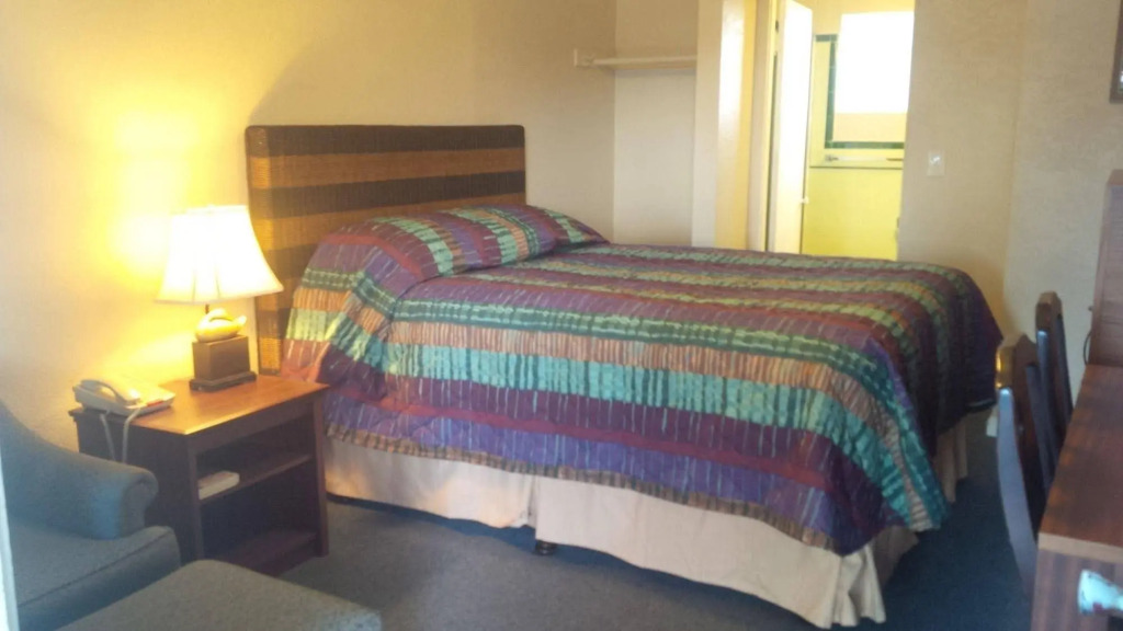 Holiday Lodge