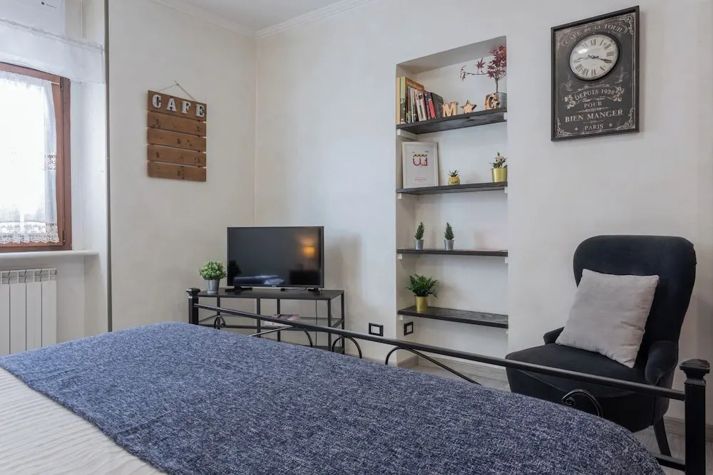 Cozy Studio in the City Center by Wonderful Italy