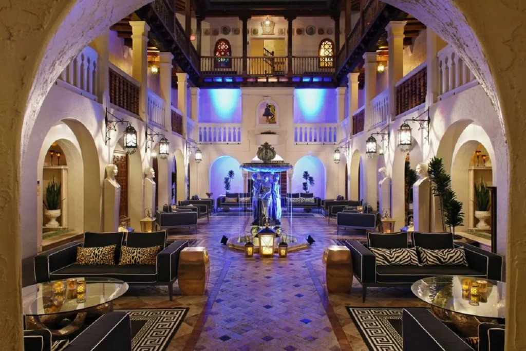 The Villa Casa Casuarina