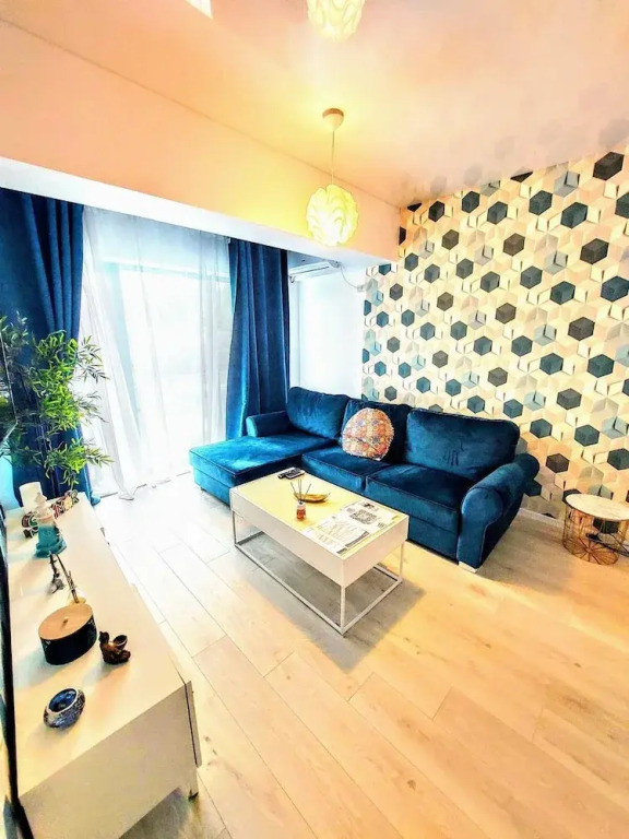 Cnc Zev Apartment