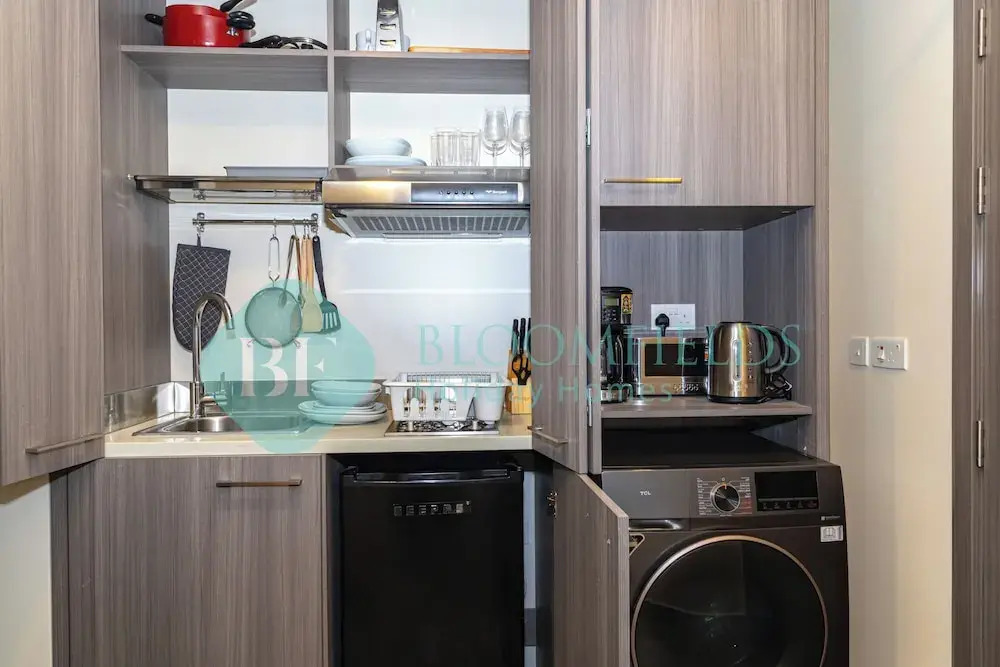 Bloomfields STU in Leonardo Masdar City