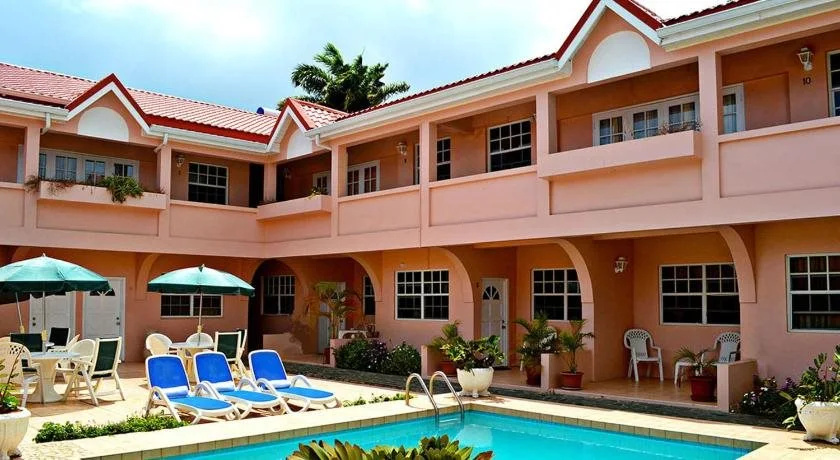 Beachcross Villa Apartments