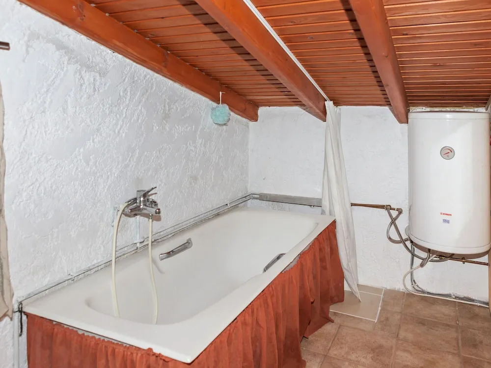 Restful Apartment in Istiaia With Patio