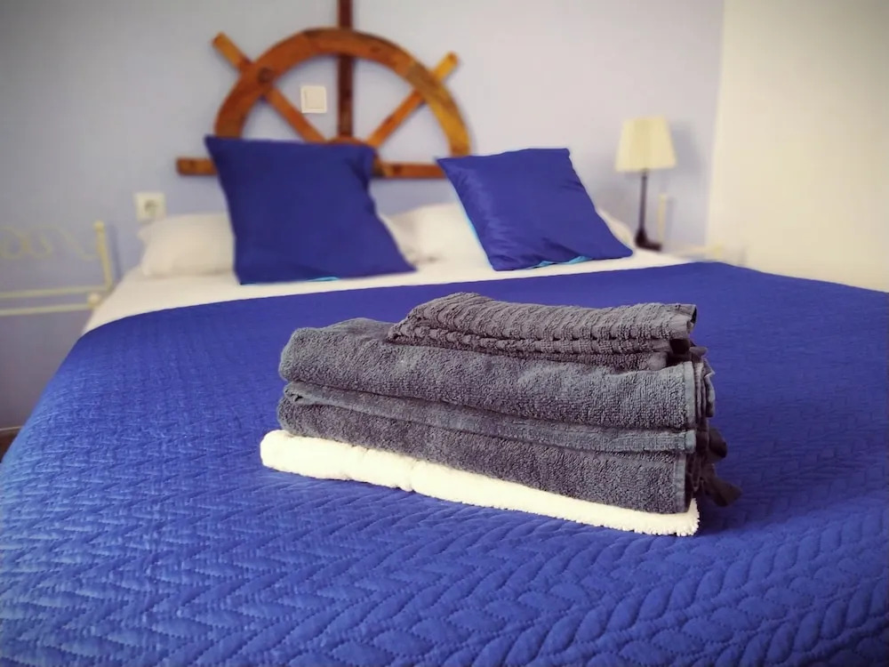 Spanish Galleon Lodge