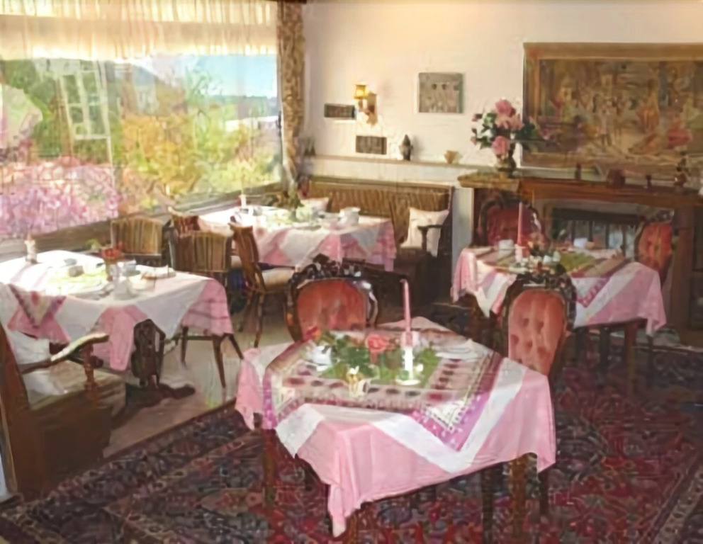 HOTEL YOGA JASMIN ehemals Hotel Eberhardt-Burghardt