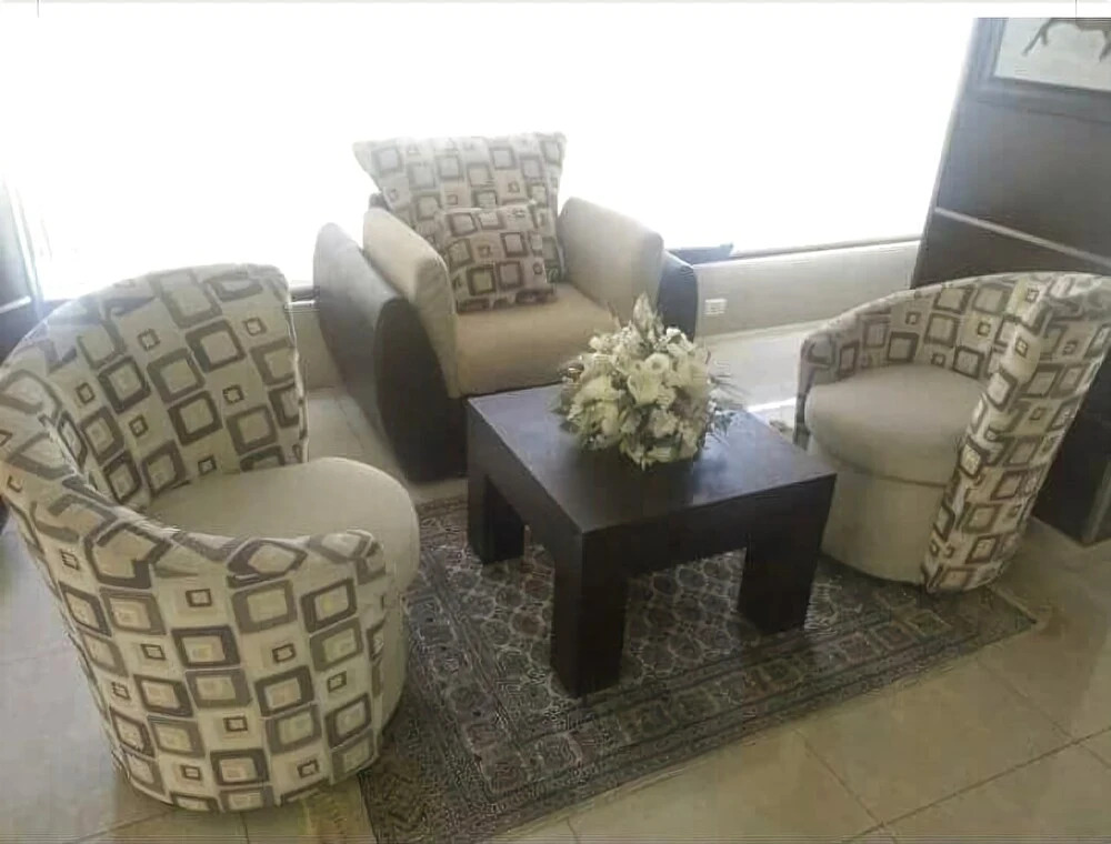 Kingdom Suite Hotel