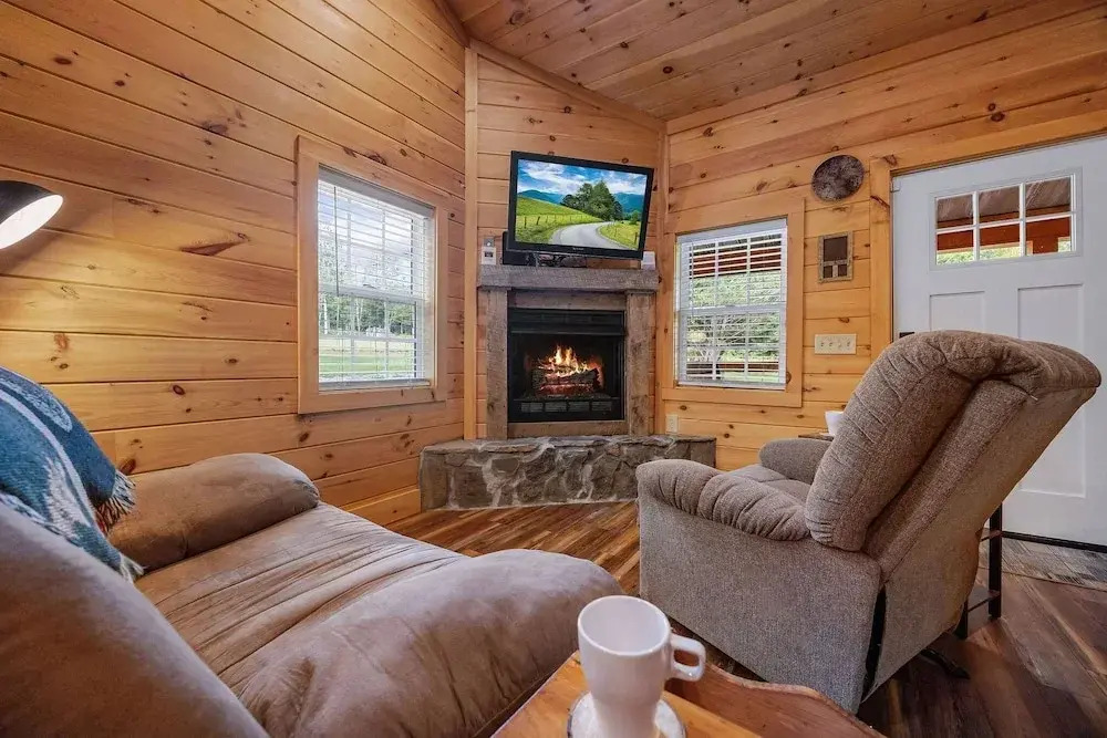 The Homestead 2 Bedroom Cabin