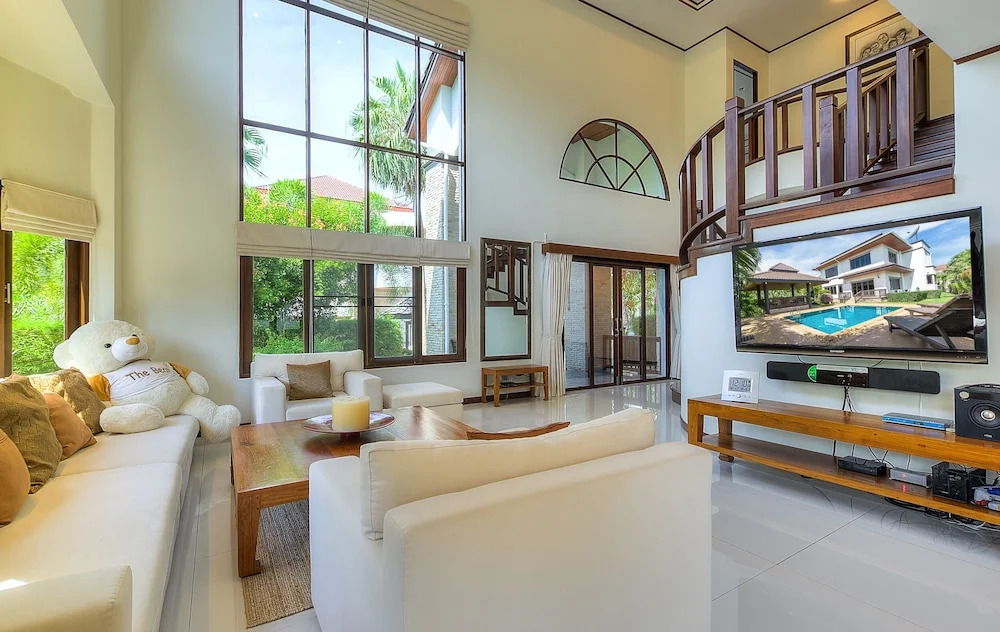 Serisa 3 Bedrooms Pool Villa 500Sqm