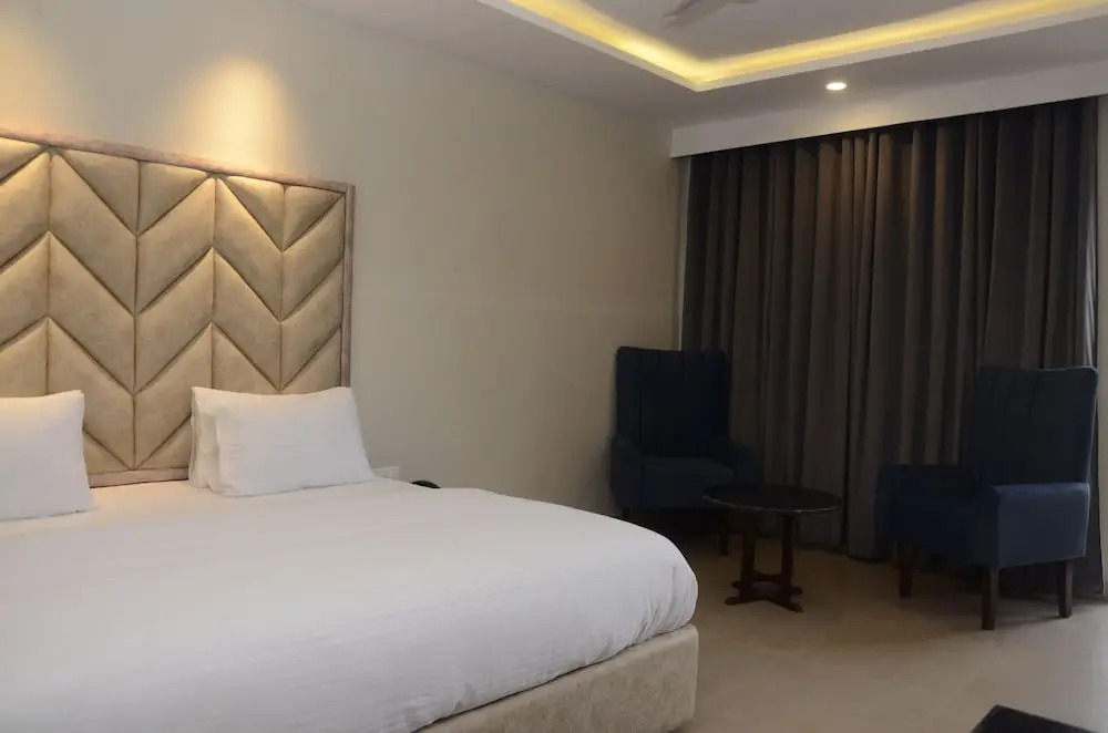 Van Durga Villas & Suites