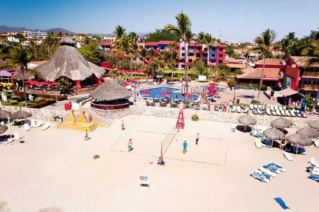 Grand Decameron Complex Bucerias, A Trademark All-Inclusive Resort