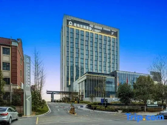 Greenland Qube Hotel