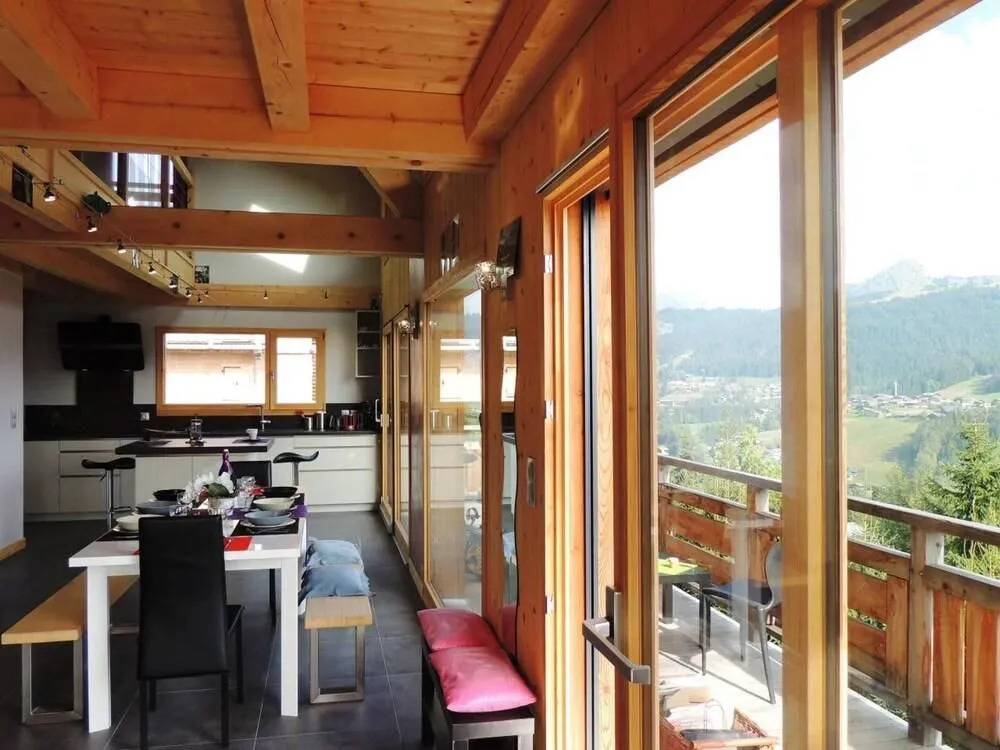 Chalet with 5 Bedrooms in Les Gets, with Wonderful Mountain View, Furnished Garden And Wifi