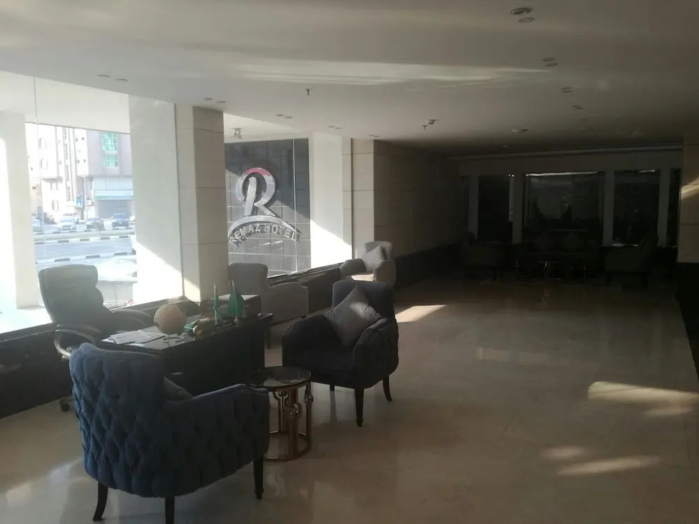 Remaz Hotel & Suite