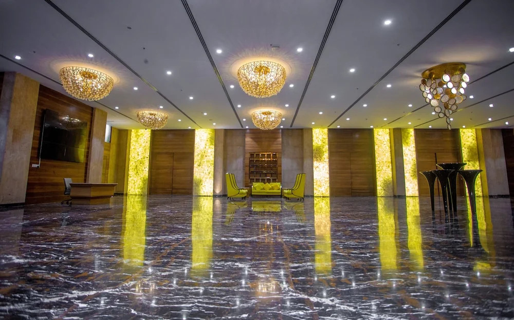 Citadel Hotel By Vinnca Shamshabad Airport, Hyderabad