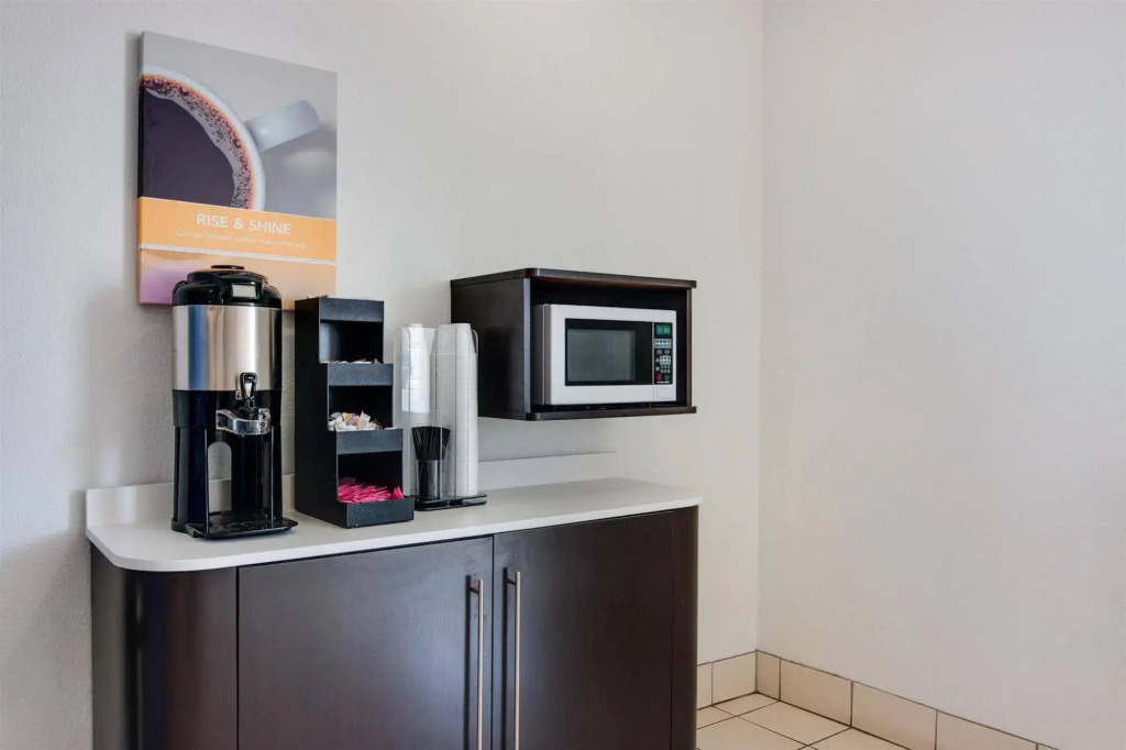 Motel 6-Cedar Park, TX