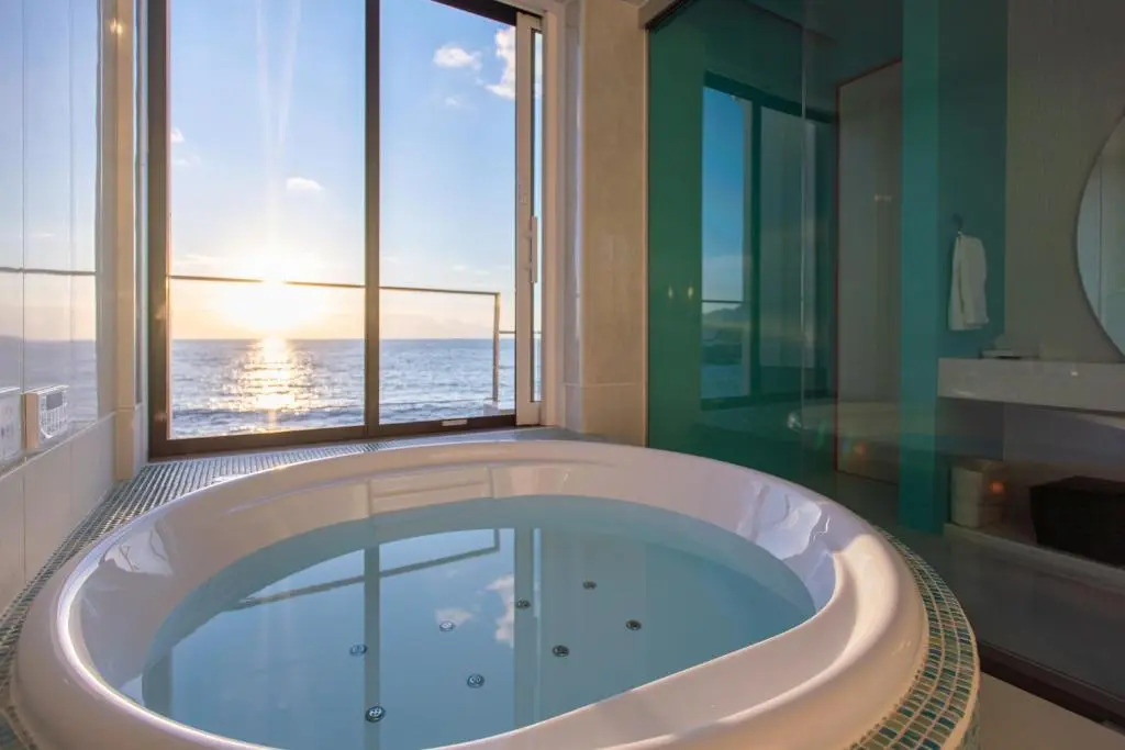 Sunset & Villa Spa Resort