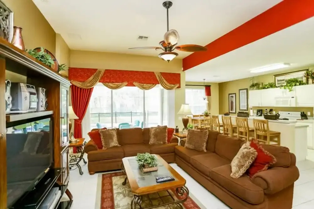 Windsor Hills 7718