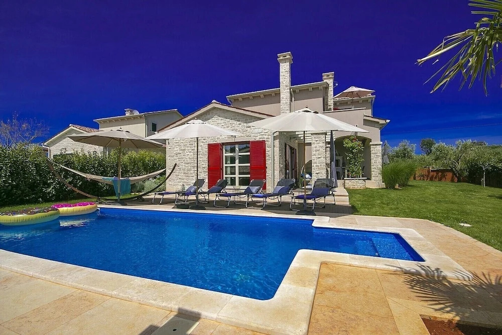 Villa Emily