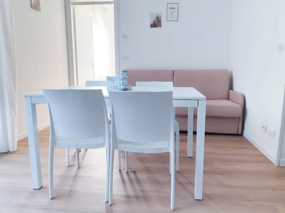 Modern Apartment Near the Beach