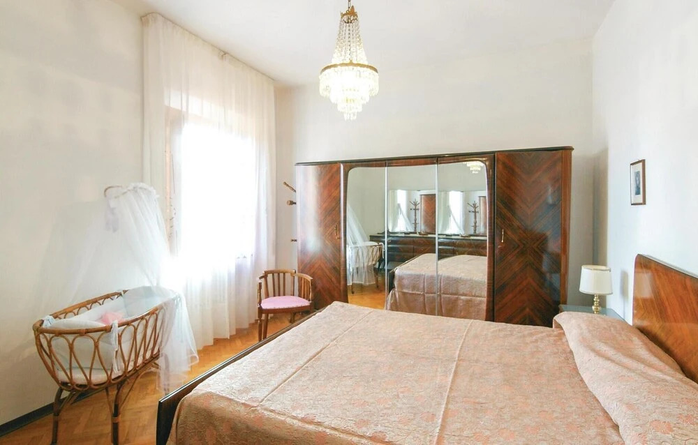 Lovely Home In Castelvecchio Di Comp With Wifi