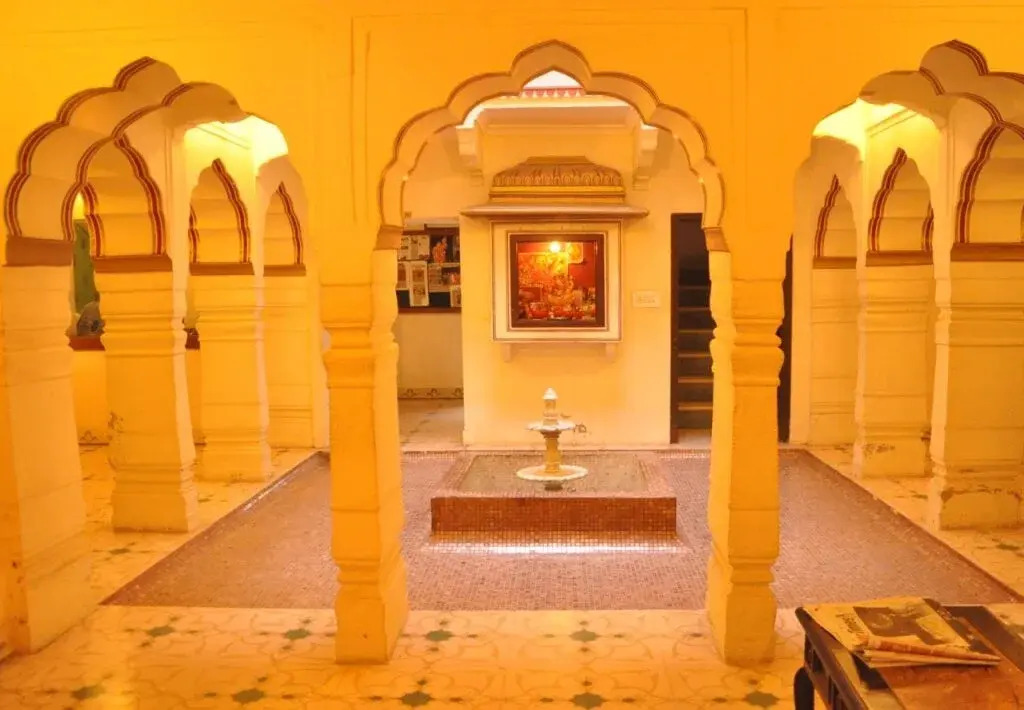 WelcomHeritage Sirsi Haveli