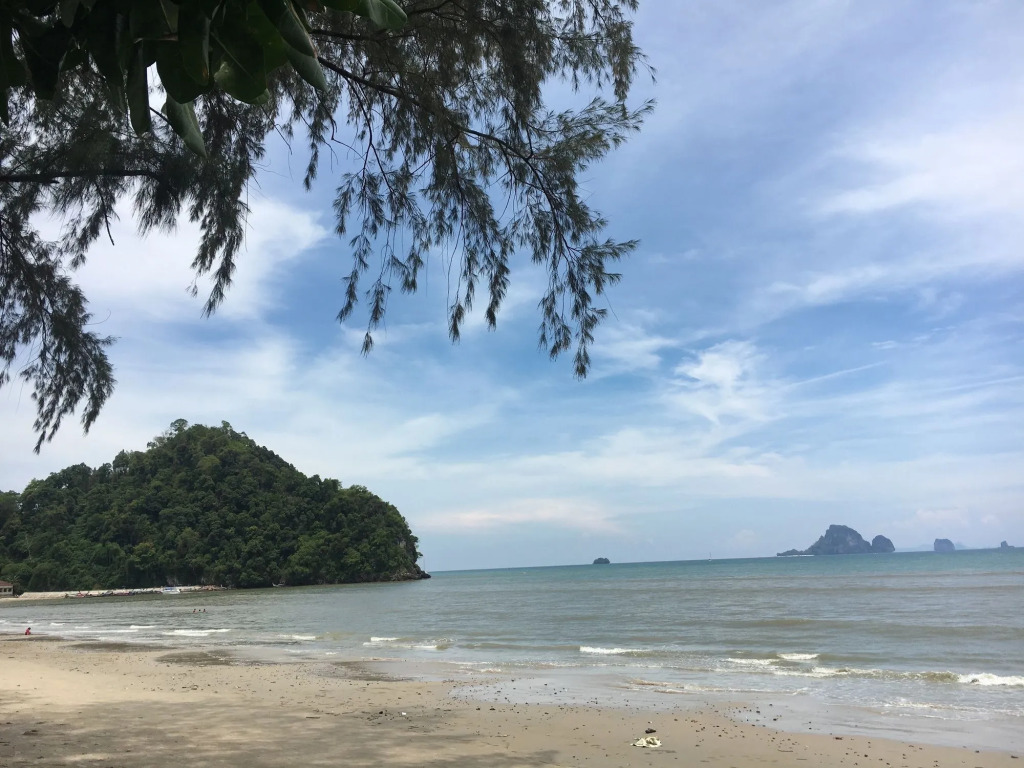 Maneetel Krabi Beachfront-SHA Plus