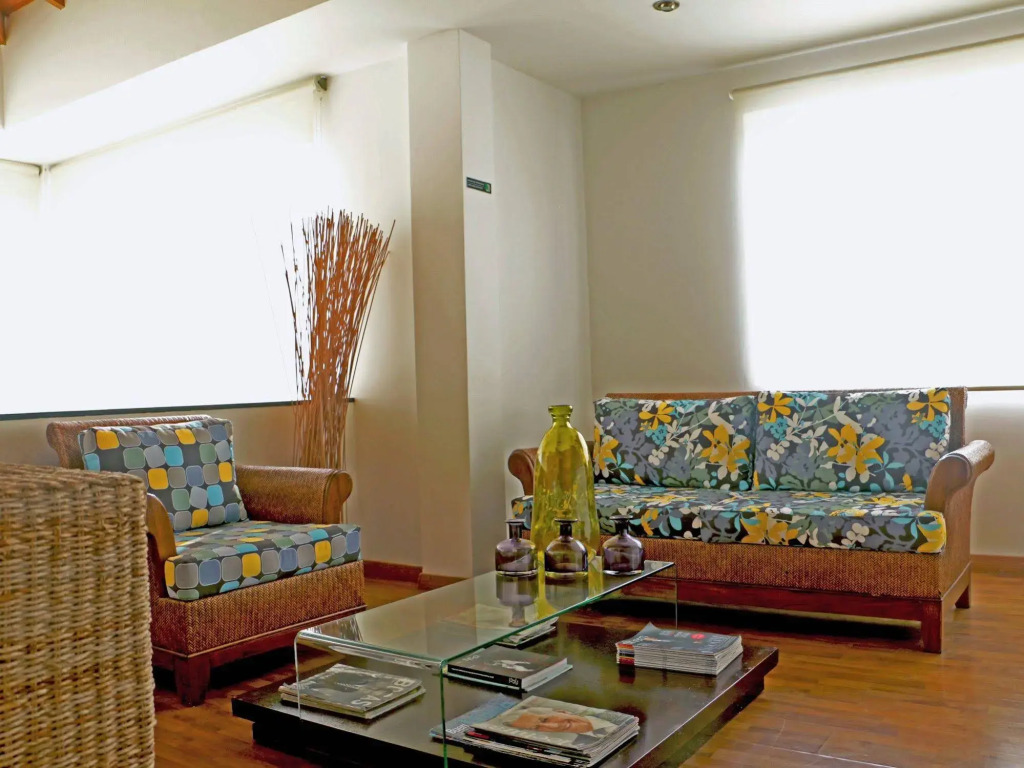 Hotel SEREMA