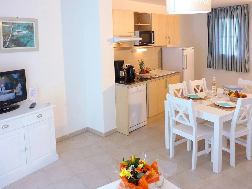 Comfortable Apartment With Balcony in the Beautiful Provence