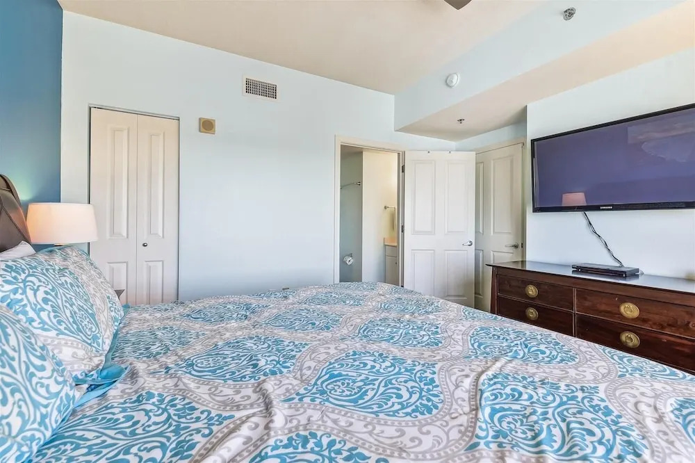 Shores Of Panama 1427 1 Bedroom Condo by RedAwning