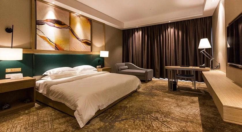 Lige Holiday Hotel