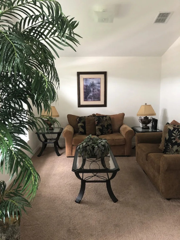 3BR Vizcay Pool Home 129 by OVRH