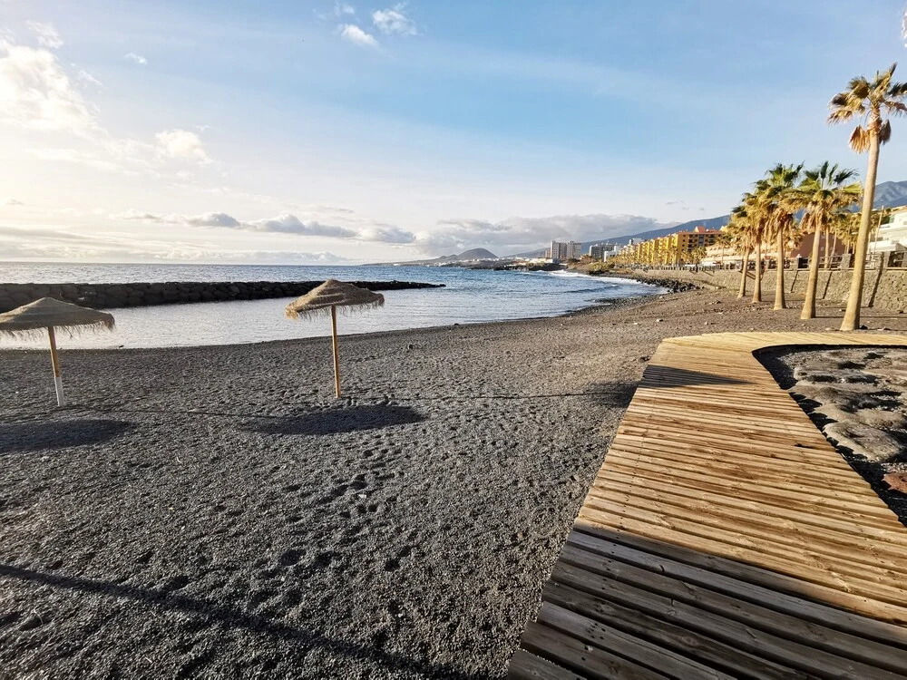 HomeLike Beach and Pool Caletillas Terrace Apartment & Wifi