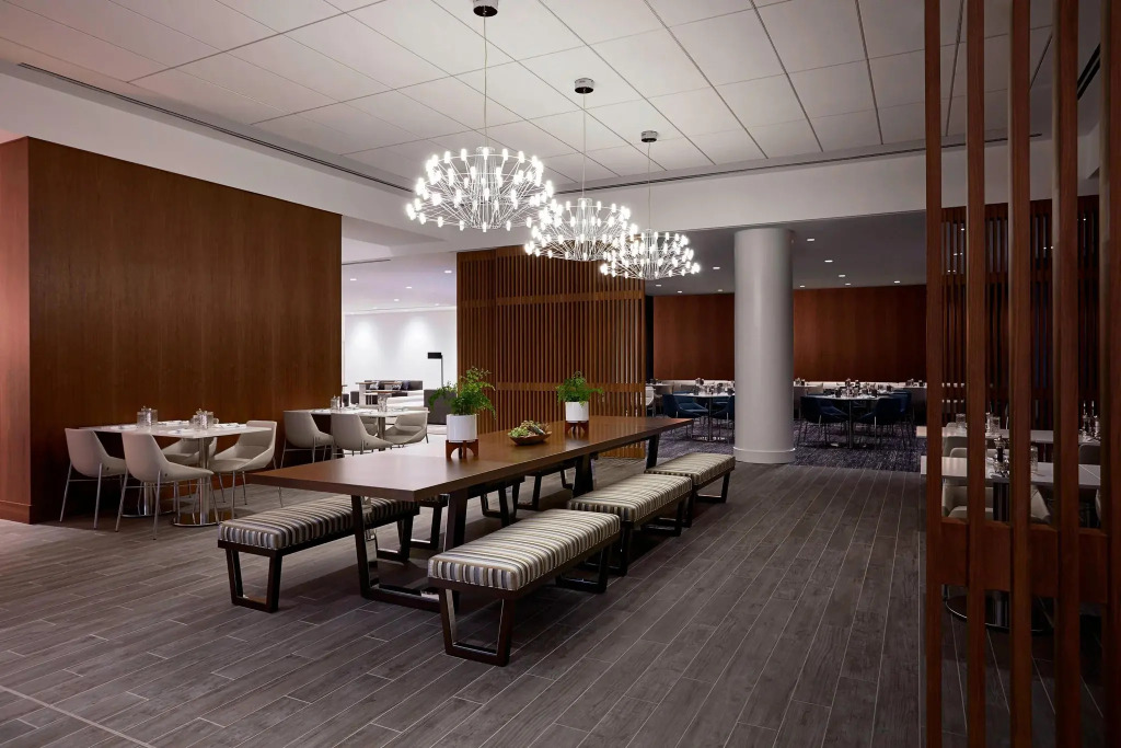 Long Island Marriott Hotel