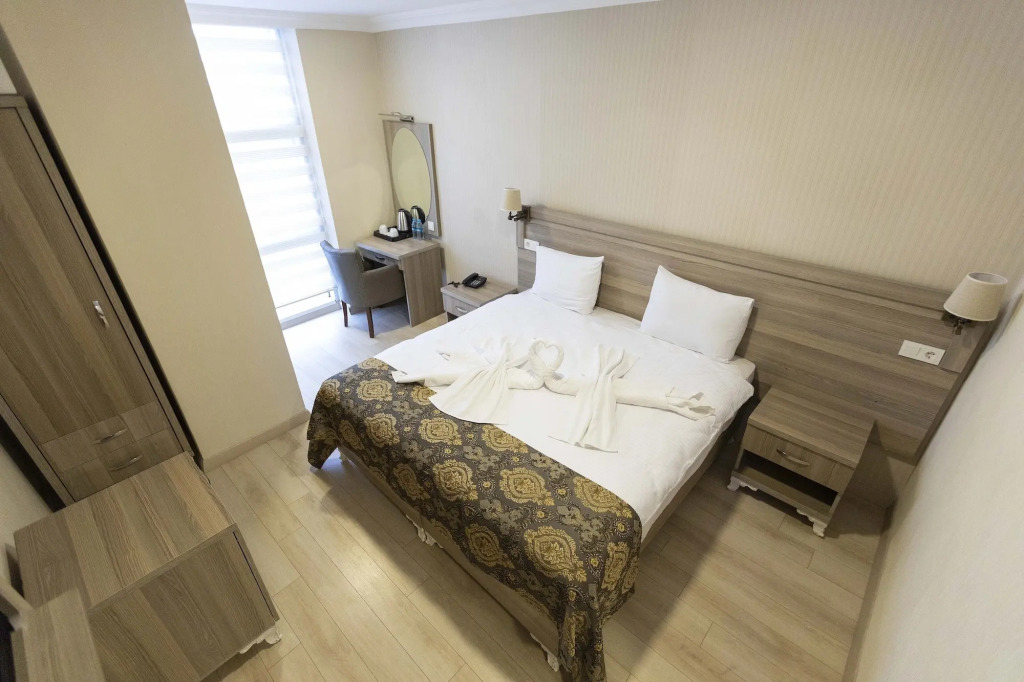 World Point Hotel Besyol
